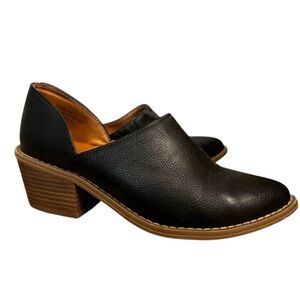 Cynthia Rowley Women's Black Leather Block Heel Shoes Sz. 7M